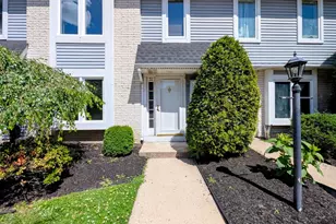 32 Appley Ct, Cherry Hill, NJ 08002 - Photo 1