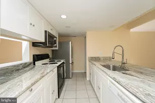 32 Appley Ct, Cherry Hill, NJ 08002 - Photo 5