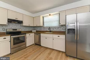 7680 Wyndam Rd, Pennsauken, NJ 08109 - Photo 15