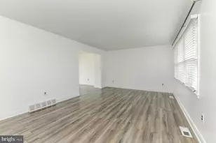 7680 Wyndam Rd, Pennsauken, NJ 08109 - Photo 9