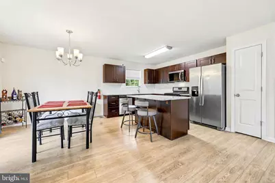 208 E Lafayette Avenue, Magnolia, NJ 08049 - Photo 11