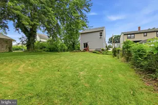208 E Lafayette Ave, Magnolia, NJ 08049 - Photo 27