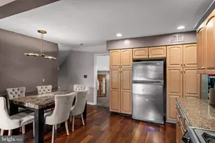 318 Hialeah Dr, Cherry Hill, NJ 08002 - Photo 13