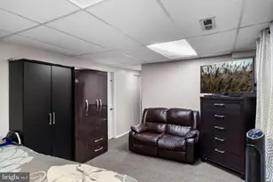 318 Hialeah Dr, Cherry Hill, NJ 08002 - Photo 27
