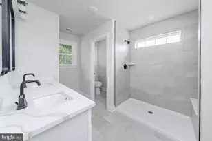 1314 W Atlantic Ave, Gloucester Township, NJ 08012 - Photo 17