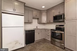 1517 Hillside Dr, Cherry Hill, NJ 08003 - Photo 11