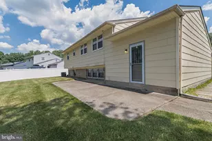 1517 Hillside Dr, Cherry Hill, NJ 08003 - Photo 33