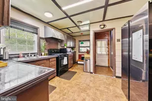 36 Apple Ave, Bellmawr, NJ 08031 - Photo 5