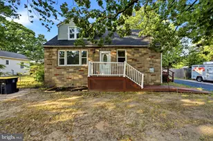 339 Magnolia Ave, Berlin, NJ 08091 - Photo 1