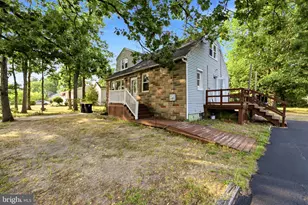 339 Magnolia Ave, Berlin, NJ 08091 - Photo 3