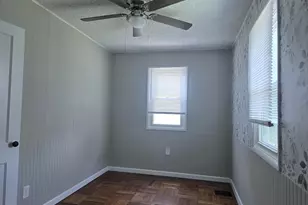50 Princeton Ave, Bellmawr, NJ 08031 - Photo 9