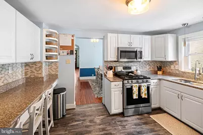 32 E Collings Avenue, Collingswood, NJ 08108 - Photo 7