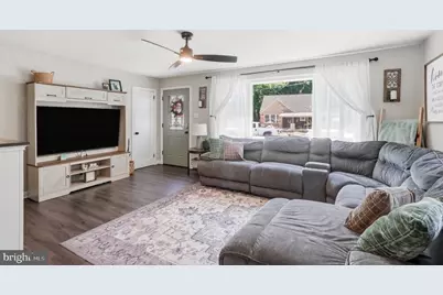 411 W Cedar Avenue, Oaklyn, NJ 08107 - Photo 5