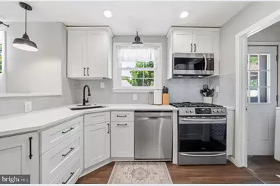 411 W Cedar Avenue, Oaklyn, NJ 08107 - Photo 11