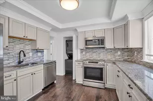 4 Peoria Ln, Sicklerville, NJ 08081 - Photo 11
