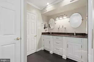 9 Foxcroft Ct, Voorhees, NJ 08043 - Photo 29