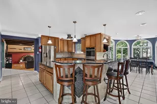 9 Foxcroft Ct, Voorhees, NJ 08043 - Photo 9