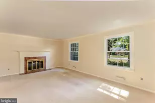 324 Wayland Rd, Cherry Hill, NJ 08034 - Photo 7