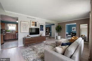 19 Dresden Ct, Sicklerville, NJ 08081 - Photo 5