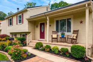 19 Dresden Ct, Sicklerville, NJ 08081 - Photo 1