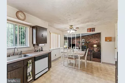 409 N Otter Branch Drive, Gloucester Township, NJ 08029 - Photo 9