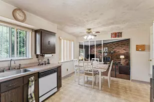 409 N Otter Branch Dr, Gloucester Township, NJ 08029 - Photo 9