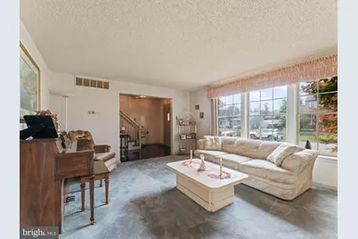 409 N Otter Branch Drive, Gloucester Township, NJ 08029 - Photo 5