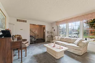 409 N Otter Branch Dr, Gloucester Township, NJ 08029 - Photo 5