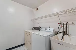 409 N Otter Branch Dr, Gloucester Township, NJ 08029 - Photo 15