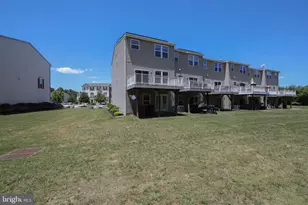 144 Village Green Ln, Sicklerville, NJ 08081 - Photo 45