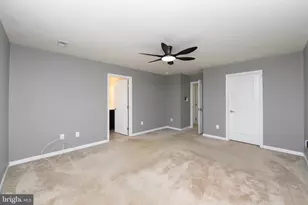 144 Village Green Ln, Sicklerville, NJ 08081 - Photo 25