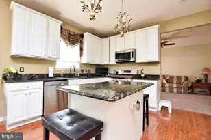 13 Waterview Dr, Sicklerville, NJ 08081 - Photo 5