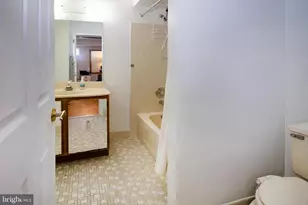 1024 Main St, Voorhees, NJ 08043 - Photo 25