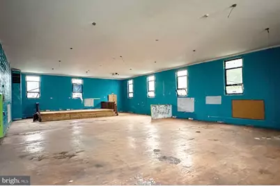 678 Florence Street, Camden, NJ 08104 - Photo 15