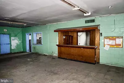 678 Florence Street, Camden, NJ 08104 - Photo 23