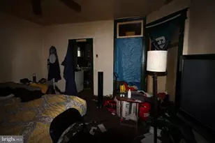 708 N 27th St, Camden, NJ 08105 - Photo 31