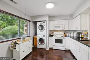 1060 Pendleton Ct, Voorhees, NJ 08043 - Photo 11