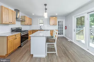 220 E Williams Ave, Barrington, NJ 08007 - Photo 9