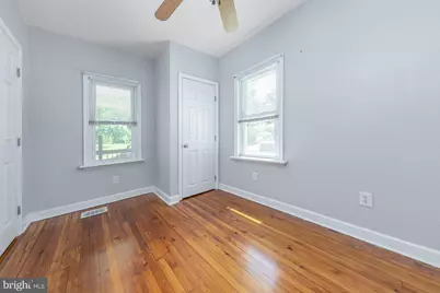 220 E Williams Avenue, Barrington, NJ 08007 - Photo 15