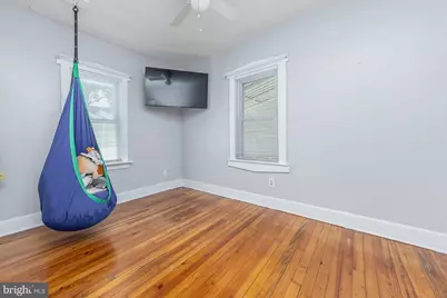 220 E Williams Avenue, Barrington, NJ 08007 - Photo 17