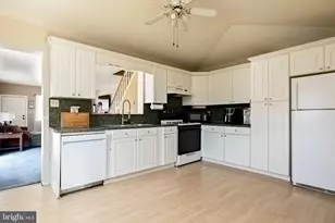 408 St John, Gloucester City, NJ 08030 - Photo 13