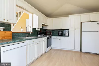 408 St John, Gloucester City, NJ 08030 - Photo 15