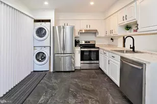 1139 Thackary Ct, Voorhees, NJ 08043 - Photo 5