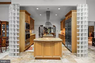 14 E Riding Dr, Cherry Hill, NJ 08003 - Photo 17