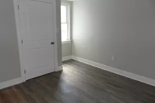 219 Market St, Camden, NJ 08102 - Photo 25