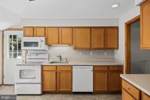 319 Brentwood Ave, Cherry Hill, NJ 08002 - Photo 9