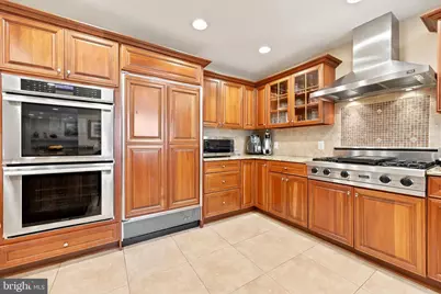 401 Country Club Drive, Cherry Hill, NJ 08003 - Photo 15