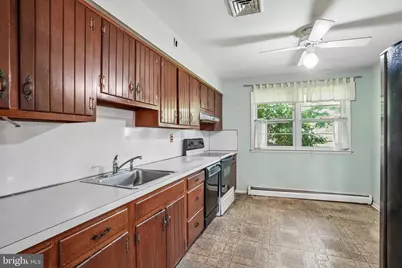 1212 Hollis Avenue, Cherry Hill, NJ 08002 - Photo 9