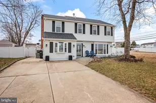 7710 Greenbrier Rd, Pennsauken, NJ 08109 - Photo 1