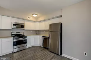 1105 Berwyck Ct, Sicklerville, NJ 08081 - Photo 3